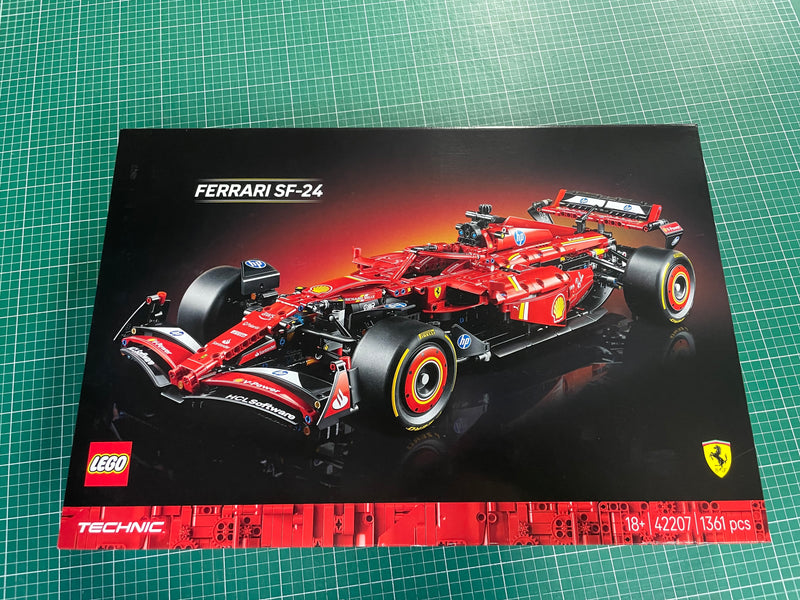 Load image into Gallery viewer, LEGO TECHNIC - FERRARI SF-24
