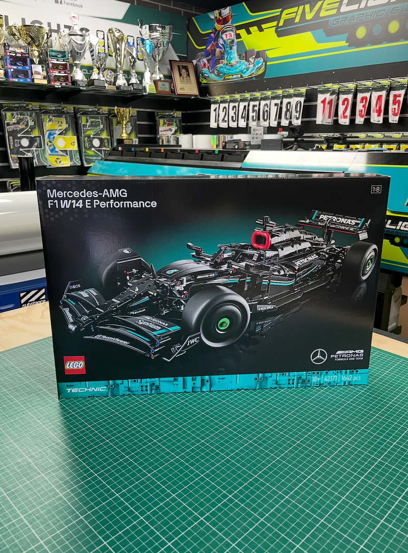 Load image into Gallery viewer, LEGO TECHNIC - MERCEDES F1 W14 E
